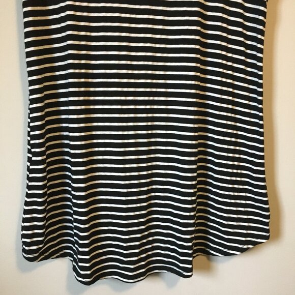 Hipster B&W Stripe High Low Tee - Picture 7 of 16